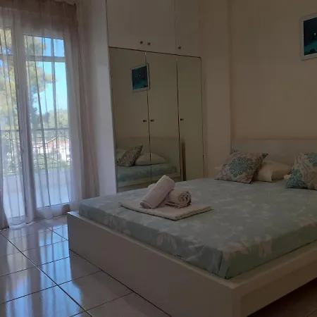 Elani Bliss Kassandreia