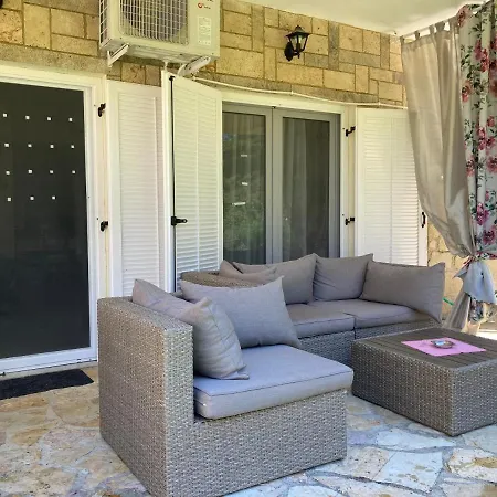 Elani Bliss Kassandreia