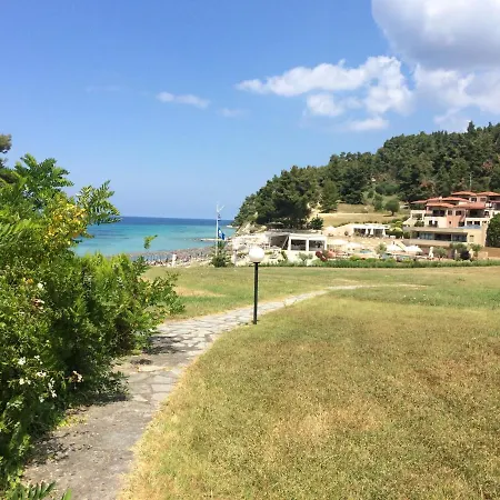 Elani Bliss * Kassandra